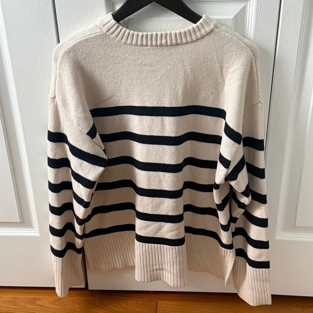 Zara Cream and Navy Striped Crewneck Sweater - Picture 3 of 4